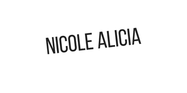 Nicole Alicia sig